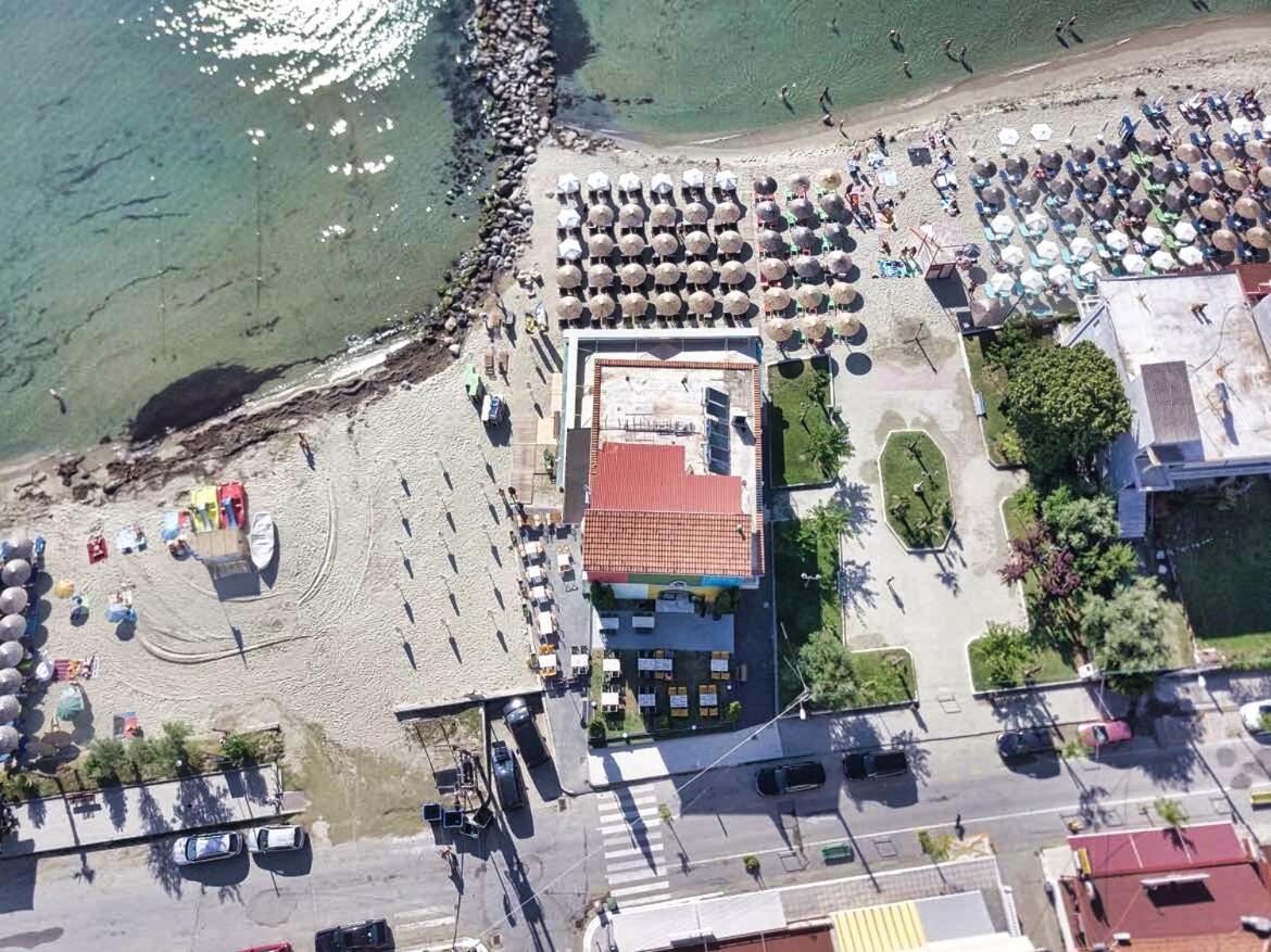 Conte Cristo Suites Paralía Kültér fotó
